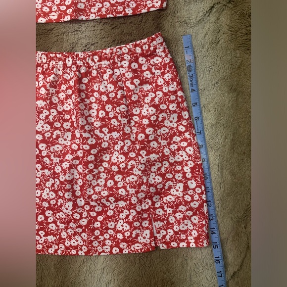 SHEIN- Womans 2pc Matching Set Top and skirt - Picture 10 of 10